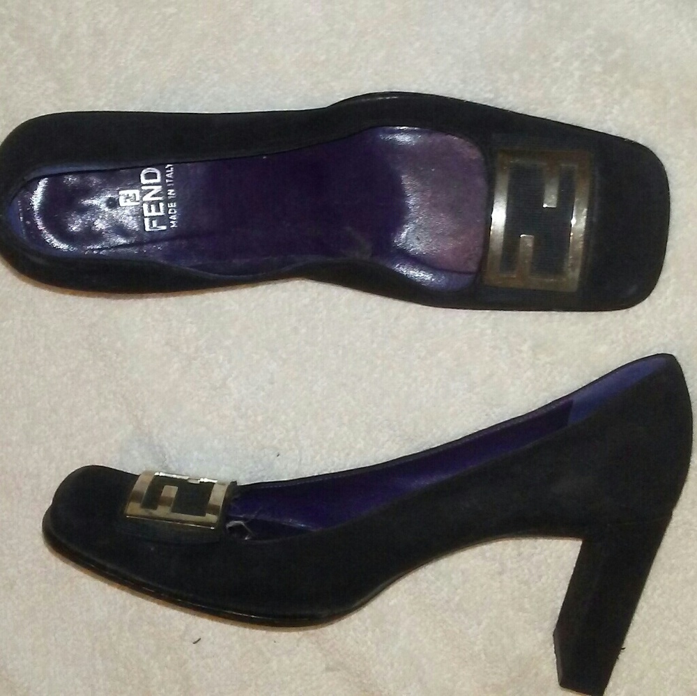 Fendi black suede pumps